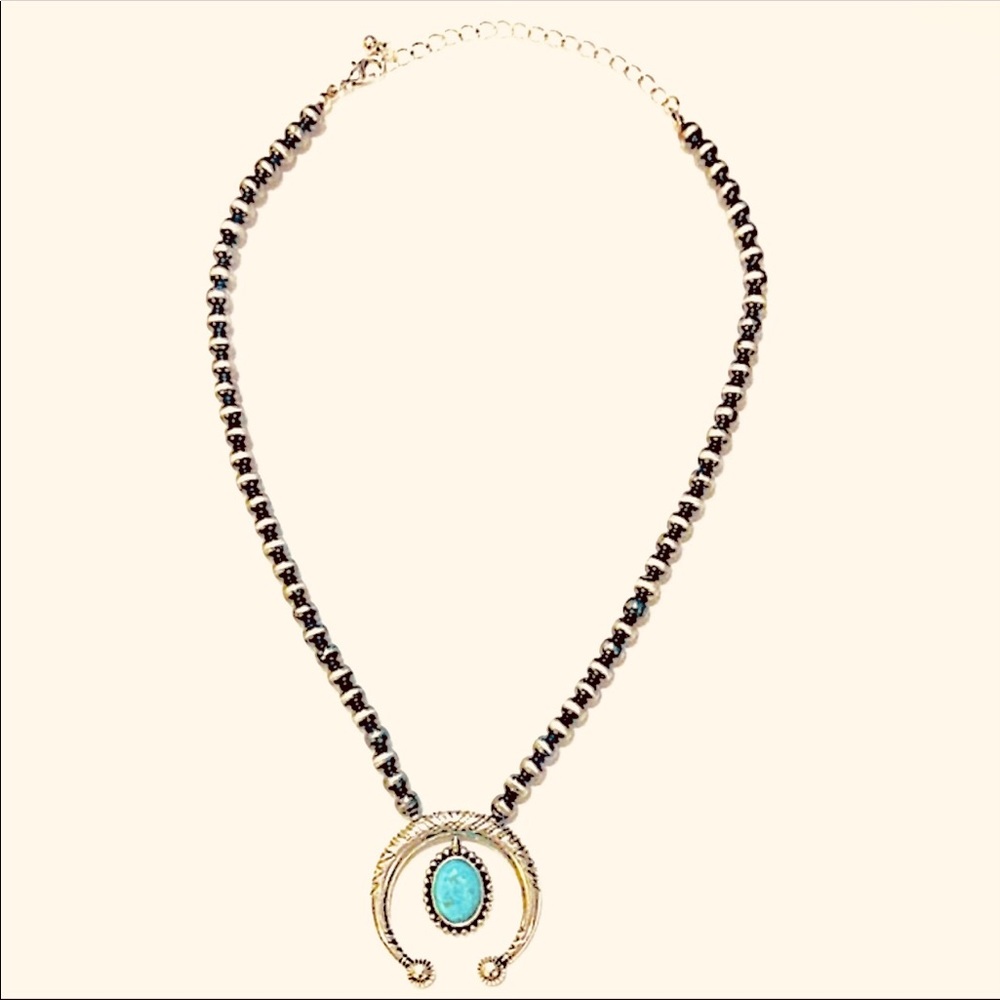 OUT OF STOCK🦋SILVER SQUASH BLOSSOM NECKLACE                      LAST 1 - Picture 3 of 10